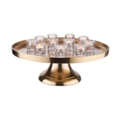 Deko-Teller Mit Fuß Ø50cm BANQUET In Gold 10 Deko-Teller Mit Fuß Ø50cm BANQUET In Gold -Wohndekoration Geschäft butlers deko teller mit fuss o50cm banquet in gold 4