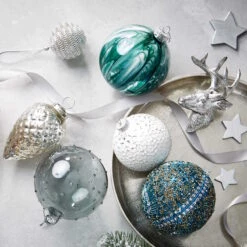 Deko-Teller Ø27cm BANQUET In Silber 11 Deko-Teller Ø27cm BANQUET In Silber -Wohndekoration Geschäft butlers deko teller o27cm banquet in silber 4