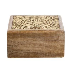 Wohndekoration Geschäft -Wohndekoration Geschäft butlers truhe mit schnitzerei l 17 x b 17cm treasure in hellbraun gold 1